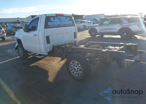 2015 Chevrolet Silverado 2500Hd Wt из США, поврежденный, VIN 1GB0CUEG0FZ513729